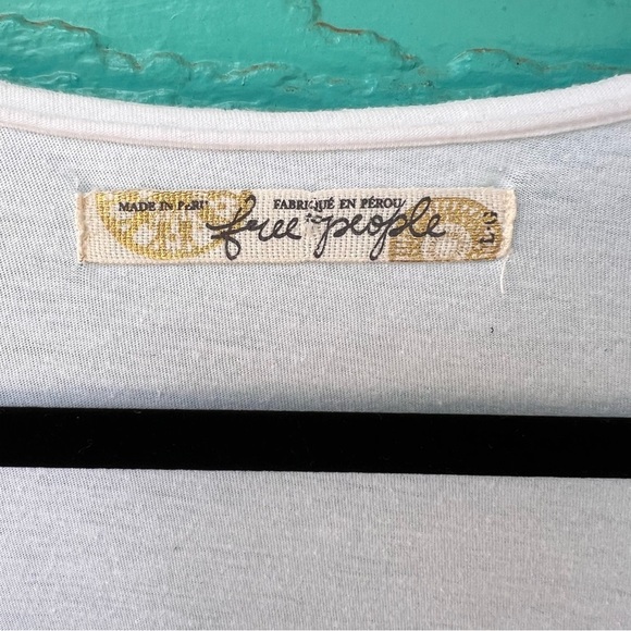 FREE PEOPLE WHITE FLOWY CHIFFON SHEER TIERED HEM TUNIC TOP LS SIZE LARGE - Picture 2 of 7